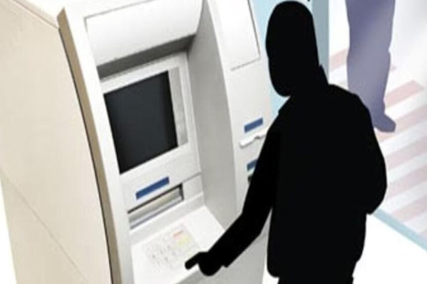 ATM लूट, मुजफ्फरपुर, 50 लाख उड़ाये