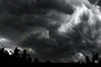 रेड अलर्ट, मौसम विभाग, बिहार, भारी बारिश, सिक्किम, गुजरात, उत्तर प्रदेश