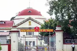 पटना, HC, 42, विधायक, नोटिस, प्रेम कुमार, बिजेंद्र यादव, जवाब तलब