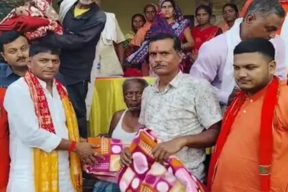 40 डिग्री, कंबल वितरण, मंत्री, नीतीश सरकार, वीडियो वायरल