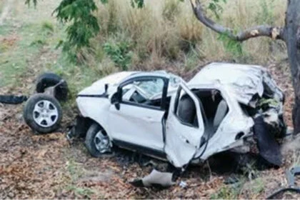 हादसा, 3 मरे, जमुई, दूल्हे के दोस्त, कार दुर्घटना, बारात