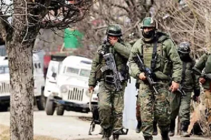 जम्मू जेल, हाई अलर्ट, आतंकी हमला, आतंकी ठिकाना, जेल का नक्शा, 5 IED, वायरलेस सेट, बरामद