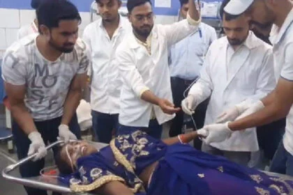 जहर, रफीगंज स्टेशन, महिला, चार बच्चे, खुदकुशी, तीन की मौत