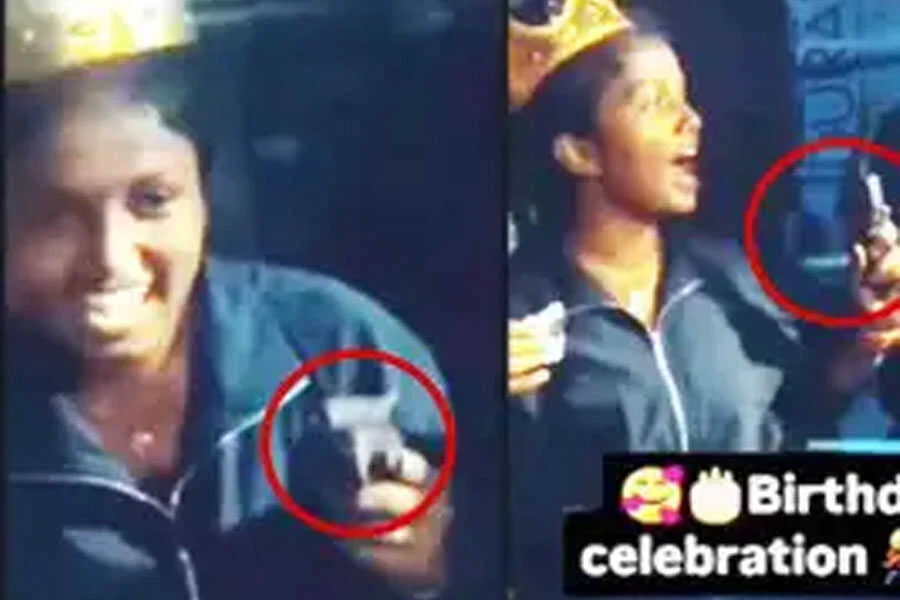 लड़की, काटा केक, वीडियो वायरल, बर्थ डे, गर्ल, हाथ में कट्टा