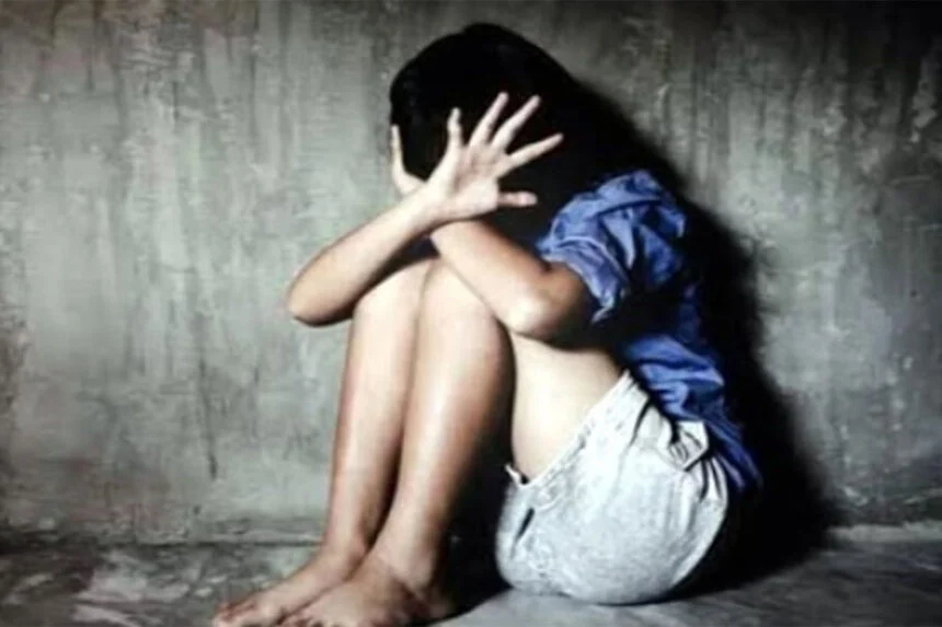 गैंगरेप, छपरा, किशोरी, 3 लड़के, वीडियो बनाया, वायरल, धमकी