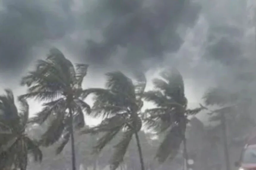 भारी बारिश, जनजीवन, ठप, 38 जिले, रेड, ऑरेंज, अलर्ट