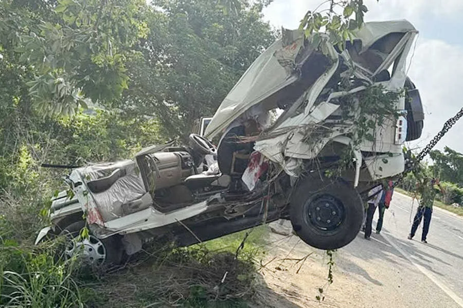 टक्कर, हाईवा, DTO, गाड़ी, वाहन जांच, ESI, मौत