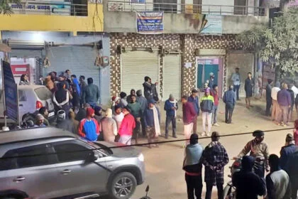 डॉक्टर, तपेश्वर अग्रवाल, मारी गोली, गयाजी, शेरघाटी, बेखौफ अपराधी