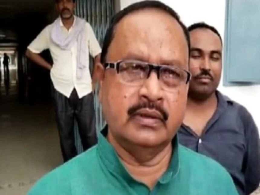 गोपाल मंडल, नीतीश, बड़ा हमला, CM, बैकवर्ड वोट, आसपास, सवर्ण, जदयू, बागी विधायक