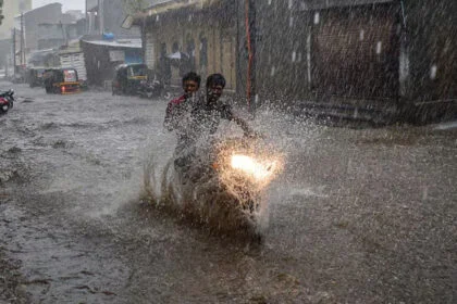 भारी बारिश, रेल, सड़क, असर, 4 जिला, रेड अलर्ट, मॉनसून एक्टिव, बिहार