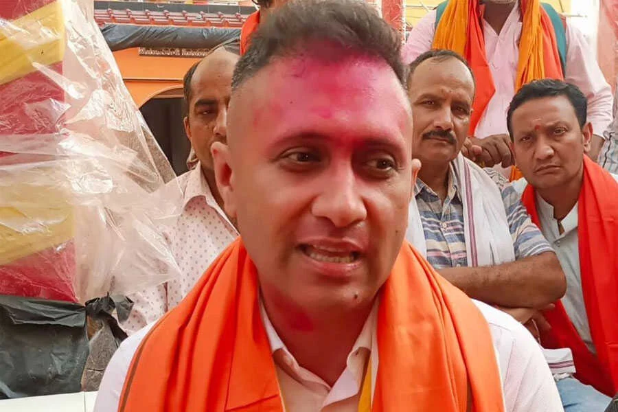 IPS, आनंद मिश्रा, भाजपा, ​थामेंगे कमल, बक्सर, टिकट, विस चुनाव