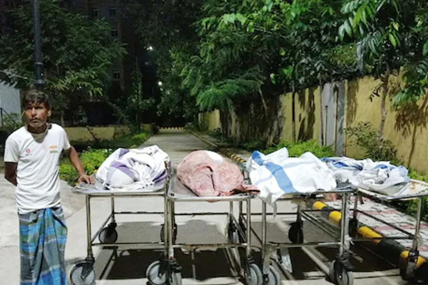 5 मरे, बांध निर्माण, गड्ढा, मिट्टी काटा, डूब गए, एक ही परिवार, पूर्णिया