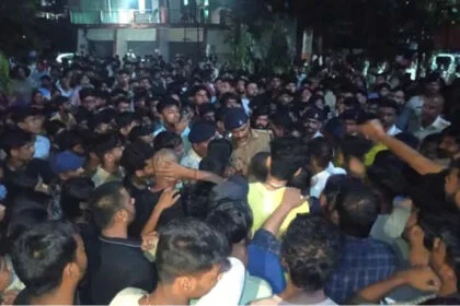 छात्रा, मौत, इंजीनियरिंग कॉलेज, छत, चंडी, नालंदा, हंगामा, तोड़फोड़