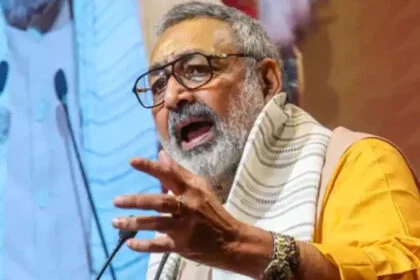 गिरिराज, तेजस्वी, कांग्रेस, खुशामद, द बंगाल फाइल्स, बेगूसराय