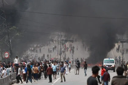 नेपाल, हालात बेकाबू, जेलब्रेक, बिहार बॉर्डर, 10 गिरफ्तार, एसएसबी, हाई अलर्ट