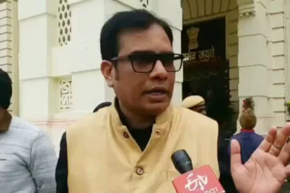 नीतीश, JDU, झटका, विधायक, संजीव सिंह, RJD, परबत्ता