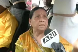 राबड़ी, मैट्रिक, परीक्षा, छात्रा, खुदकुशी, हमला, विप