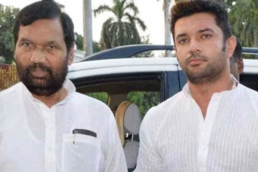 रामविलास, पूण्यतिथि, चिराग, भावुक, पोस्ट, लोजपा, एनडीए