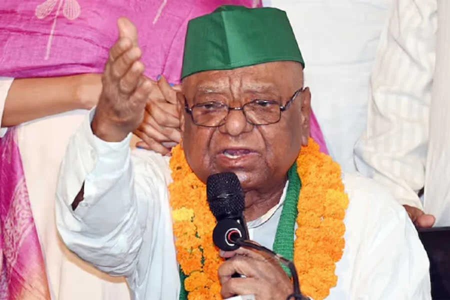 RJD, राबड़ी, बंगला, भड़की, नहीं छोड़ेंगी, मंगनी लाल मंडल