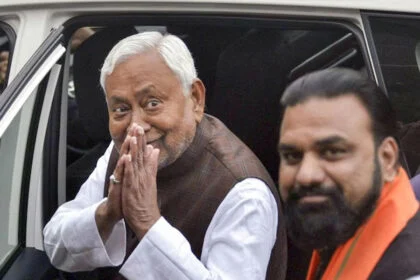 नीतीश कैबिनेट, प्रथम बैठक