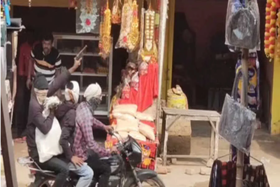 लूट, एक करोड़, सिवान, ज्वेलरी शॉप