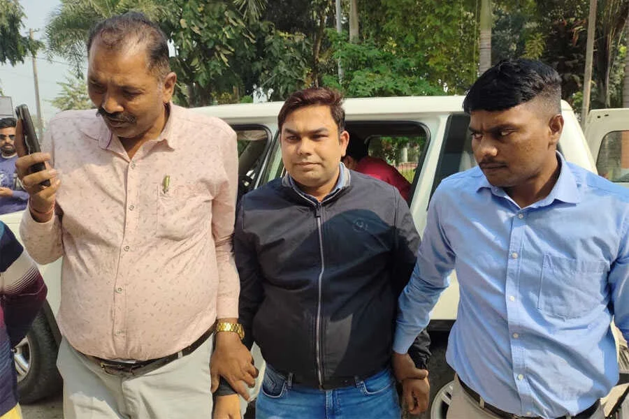 राजस्वकर्मी, गिरफ्तार, रिश्वत, निगरानी, किशनगंज