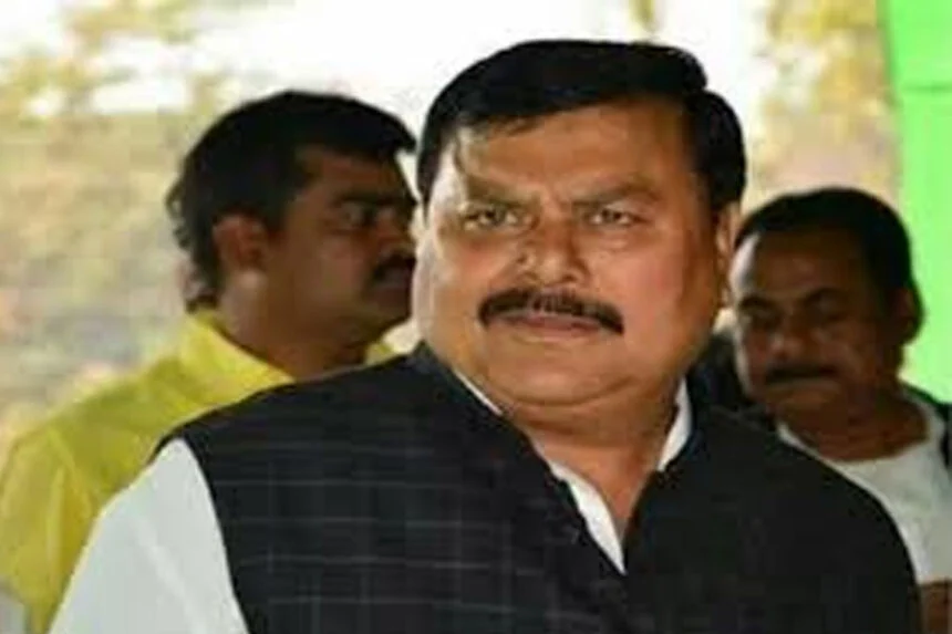 सुरेंद्र यादव, RJD, सांसद, राजनीति, संन्यास, NEET, छात्रा, मौत, पटना