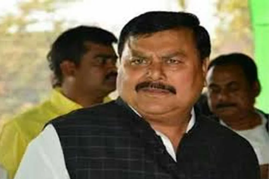 सुरेंद्र यादव, RJD, सांसद, राजनीति, संन्यास, NEET, छात्रा, मौत, पटना