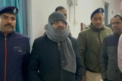 DAO, निगरानी, दबोचा, संविदा कर्मी, घूस, 19 हजार, मुजफ्फरपुर