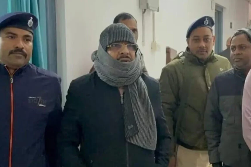 DAO, निगरानी, दबोचा, संविदा कर्मी, घूस, 19 हजार, मुजफ्फरपुर