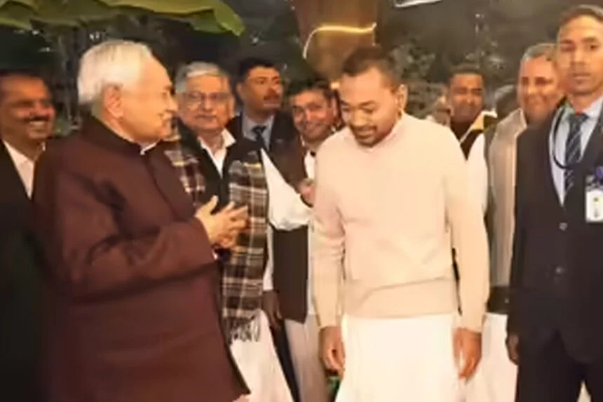 निशांत, ललन, जदयू, नीतीश, सियासत, एंट्री, पोस्टर