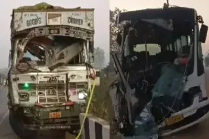 टक्कर, बस, शैक्षिक टूर, 2 शिक्षक, मौत, 11 बच्चे, जख्मी, ट्रक, भिड़ंत