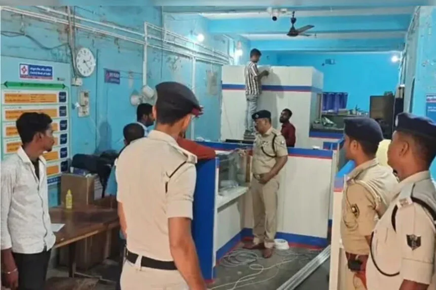 मधेपुरा, सेंट्रल बैंक, भीषण लूट, CCTV, बंद