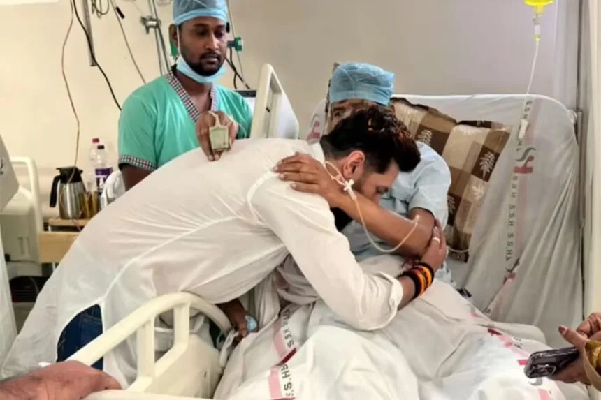 पशुपति पारस, ICU, भर्ती, चिराग, गले, लगाया, सांस, दिक्कत