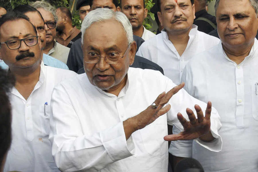 नीतीश, CM हाऊस, सामान, शिफ्टिंग, JDU, नई शर्तें, BJP