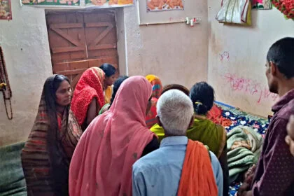 ट्रिपल मर्डर, मुजफ्फरपुर, महिला, दो मासूम, बेड, बॉडी
