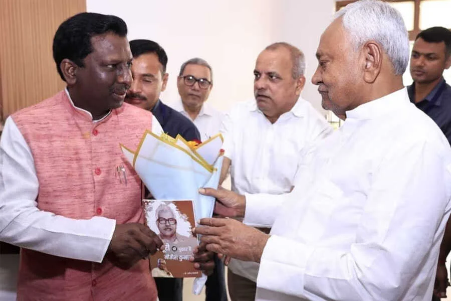 40 लाख, ठगी, BPSC, JDU, महासचिव, दारोगा, नौकरी, EOU, FIR