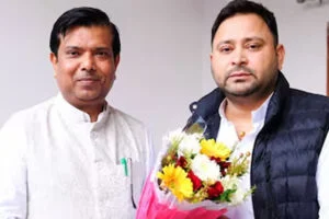 NEET, पेपर लीक, RJD, महासचिव, गिरफ्तार, तेजस्वी, करीबी, दिल्ली, क्राइम ब्रांच