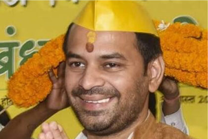 तेज प्रताप, घर, चोरी, 20 लाख, सोना-चांदी, PA, मोतीलाल, केस, फरार