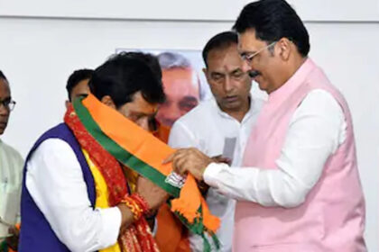 मृत्युंजय तिवारी, थामा कमल, BJP, ज्वाइन, RJD प्रवक्ता
