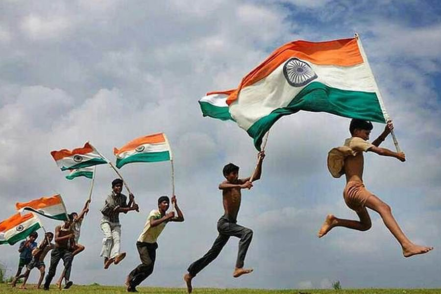 80 साल, आज़ादी, मालिक, vs, नौकर, हिसाब