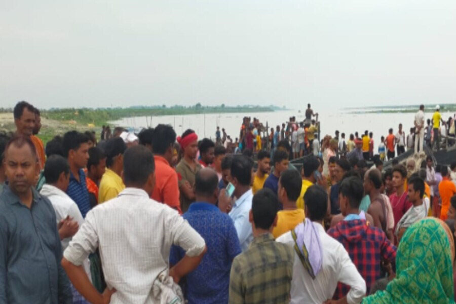 डूबे, 7 बच्चे, गंगा, कमला, बख्तिायारपुर, कटिहार, हादसा
