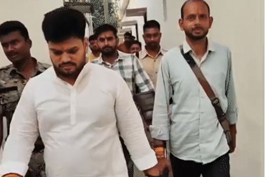 हत्या, साजिश, विधायक, भाजपा, शाहपुर, जेल अधीक्षक, नामजद