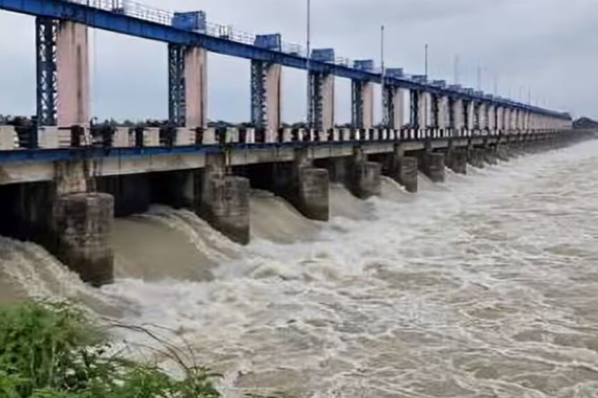दूसरी झील, नेपाल, ग्लेशियर, फटा, जलप्रलय, खतरा, बिहार, अलर्ट, कोसी, वाल्मीकि नगर