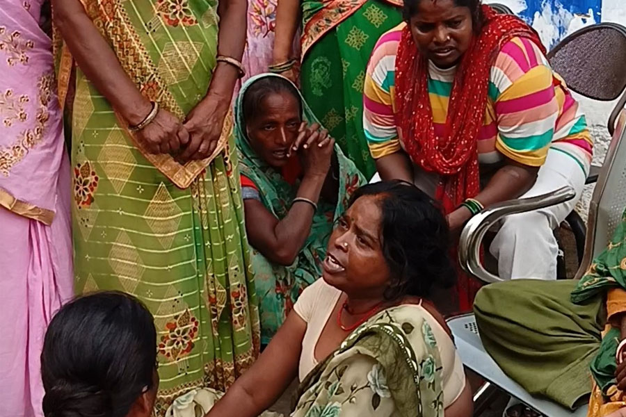 छठी, बेटी, पति, प​त्नी, हत्या, गोली मारी