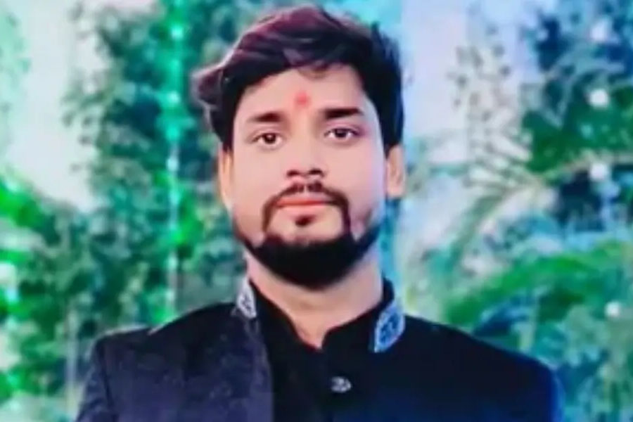 वैशाली, स्वर्ण, व्यवसायी, हत्या, बैग, लूट